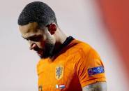 Sering Kontak, AC Milan Berpeluang Bajak Buruan Barcelona Memphis Depay