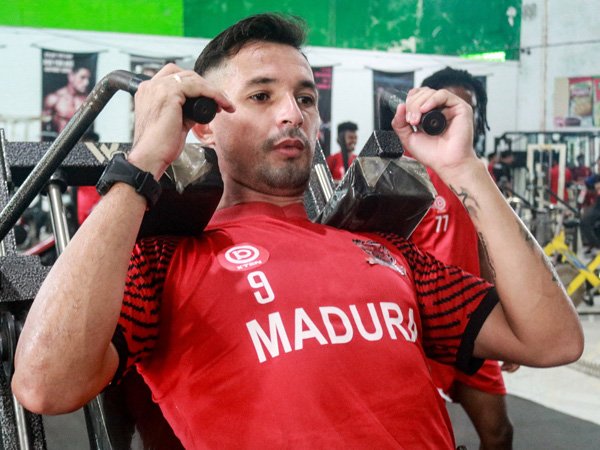 Skuat Madura United jalani latihan di gym