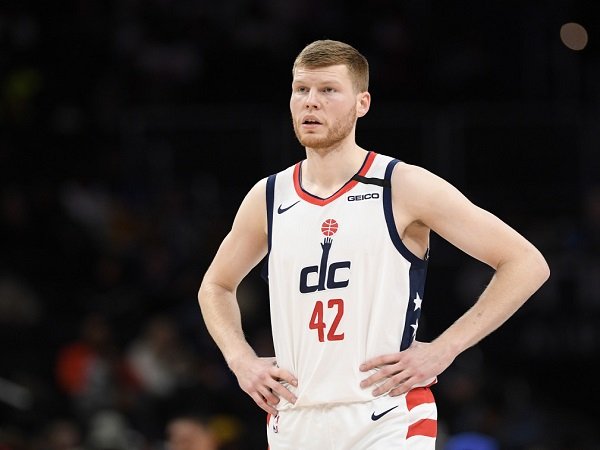 Washington Wizards kehilangan Davis Bertans yang alami cedera betis.