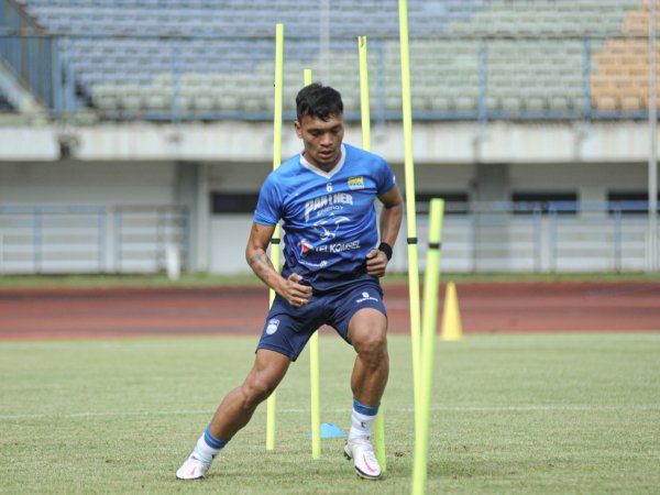 Striker Persib, Ferdinand Sinaga