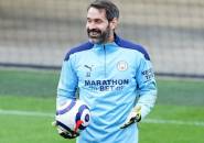 Ini Alasan Manchester City Pertahankan Scott Carson