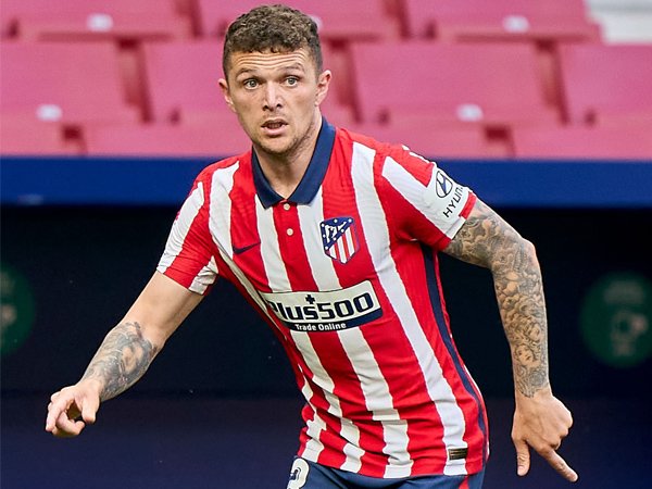 Bek kanan Atletico Madrid, Kieran Trippier.