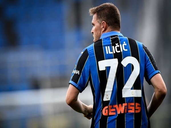 Gelandang Atalanta yaitu Josip Ilicic, dilaporkan sudah menemui kesepakatan pribadi untuk bergabung ke AC Milan musim panas ini / via EPA