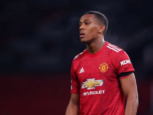 Menurut Denis Irwin, Anthony Martial harus mendapat kesuksesan bersama MU musim ini