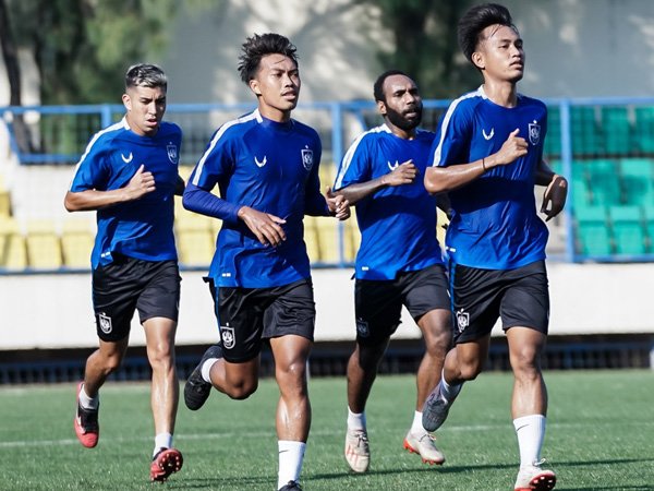 Latihan skuat PSIS Semarang jelang Liga 1