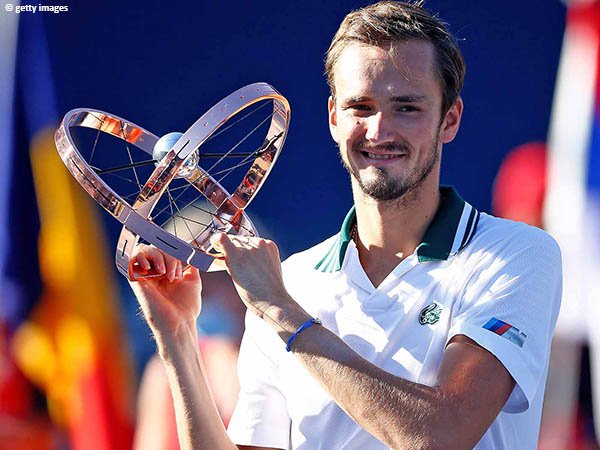 Daniil Medvedev juarai Rogers Cup 2021 usai jinakkan Reilly Opelka