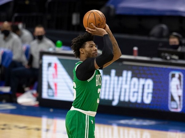 Marcus Smart terima perpanjangan kontrak empat tahun dari Boston Celtics.