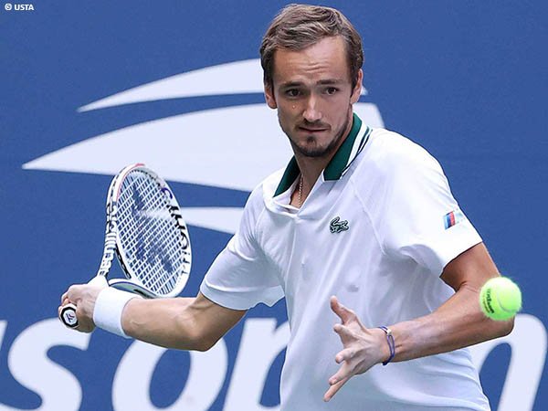 Daniil Medvedev bukukan satu tempat di babak keempat US Open 2021