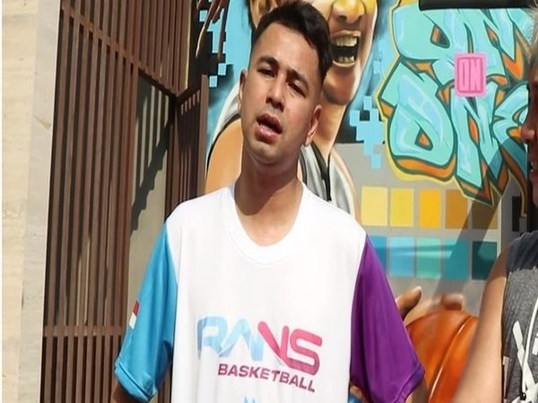 Klub milik Raffi Ahmad yaitu RANS PIK Basketball, masuk sebagai satu dari empat tim baru yang bakal berlaga di ajang IBL musim 2022 mendatang / via Youtube