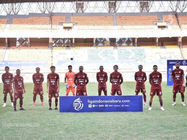 Pemain Borneo FC ketika berfoto bersama jelang laga