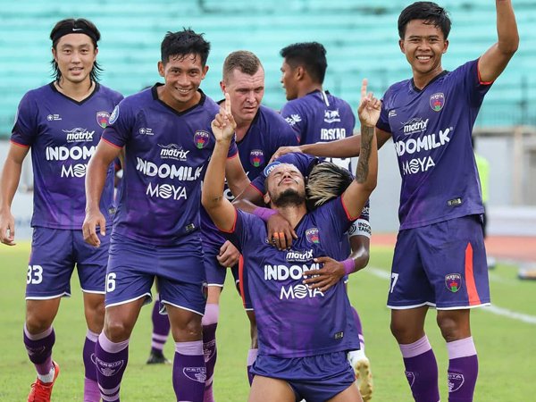 Harrison Cardoso merayakan gol ke gawang Persikabo 1973