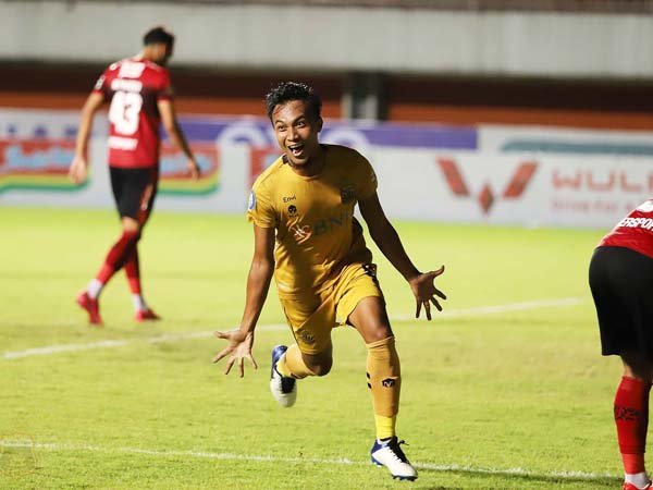 Pemain Bhayangkara FC merayakan gol ke gawang Bali United