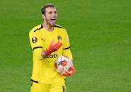 Geser Mandanda, Pau Lopez Kukuhkan Posisinya Sebagai Kiper Utama Marseille