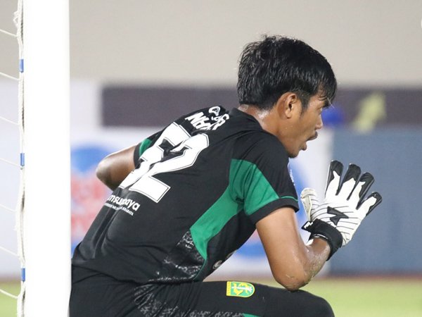 Kiper muda Persebaya Surabaya, Andhika Ramadhani