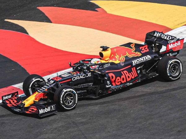 Max Verstappen berhasil rajai sesi FP2 F1 GP Meksiko.