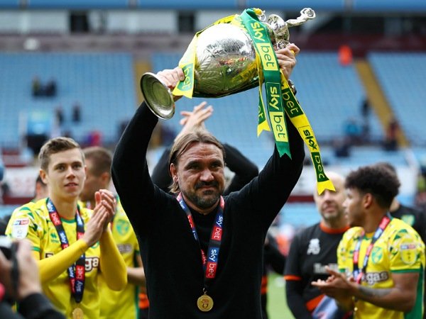 Norwich City resmi membebastugaskan Daniel Farke.