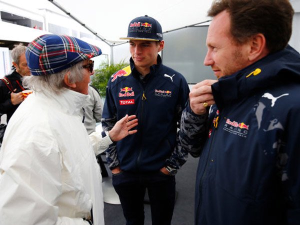 Jackie Stewart ingin melihat Max Verstappen meraih gelar juara F1 tahun ini