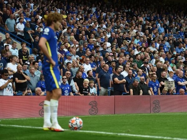 Uji coba safe standing di Chelsea (Sumber: IMAGO / Focus Images)