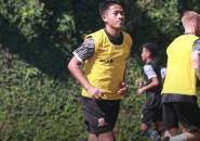 Bayu Gatra Tak Gentar Dengan Catatan Tak Terkalahkan Persebaya Surabaya