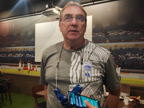 Pelatih Persib, Robert Rene Alberts