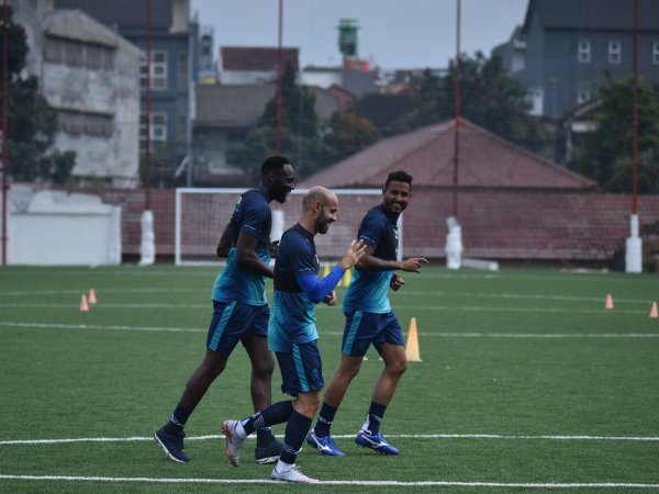 Mohammed Rashid dalam sesi latihan Persib