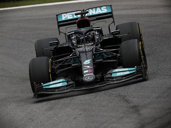 Mercedes, Lewis Hamilton