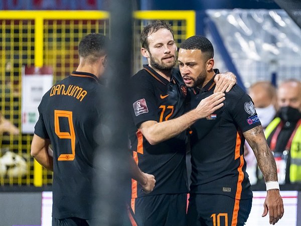 Memphis Depay lewati rekor Robin van Persie dan Ruud van Nistelrooy.