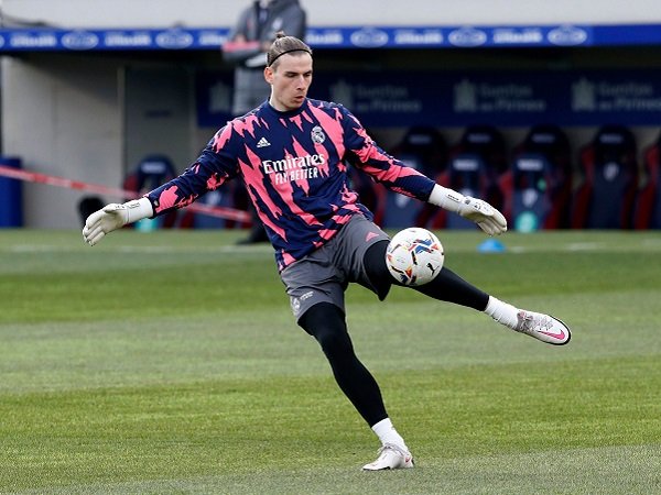 Andriy Lunin berpotensi tinggalkan Real Madrid pada bulan Januari.