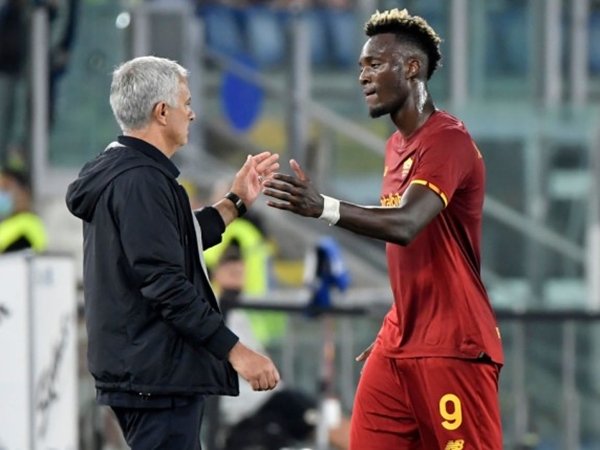 Jose Mourinho - Tammy Abraham (Sumber: Getty)