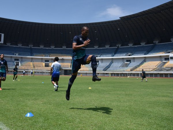 Kapten tim Persib, Supardi