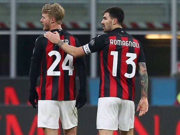 Simon Kjaer dan Alessio Romagnoli