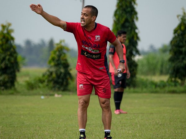 Pelatih Madura United, Fabio Lefundes