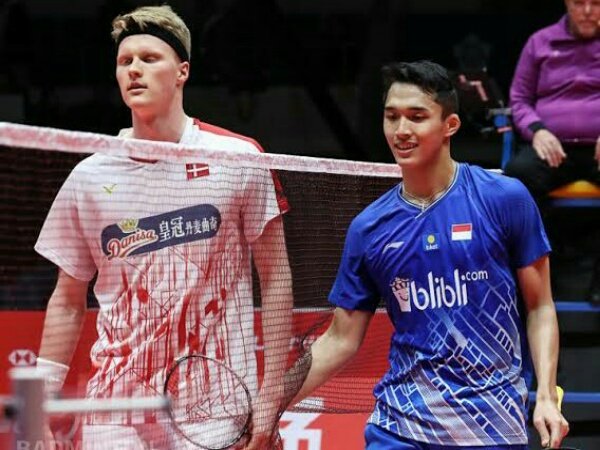 Anders Antonsen Cedera, Jonatan Christie Tanpa Keringat ke Semifinal