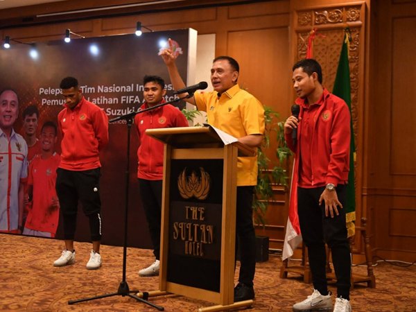 Ketum PSSI, Mochamad Iriawan saat melepas timnas Indonesia menuju Turki