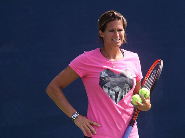 Amelie Mauresmo jadi wanita pertama yang duduki jabatan ini di French Open