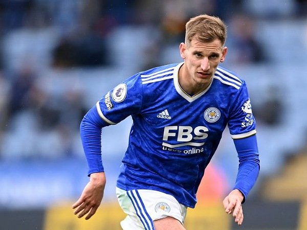 Marc Albrighton yakin Leicester City masih bisa raih target mereka musim ini.