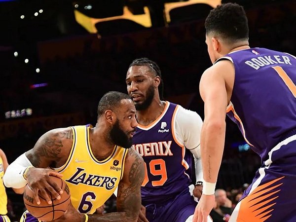 Lakers Kembali Tak Berdaya Menghadapi Phoenix Suns | Liga Olahraga