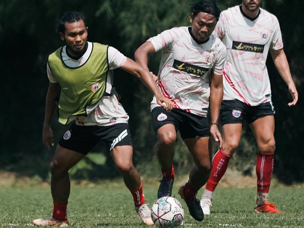 Latihan skuat Persija Jakarta jelang putaran kedua