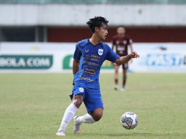 Pemain sayap PSIS Semarang, Prtama Arhan resmi bergabung dengan klub Jepang, Tokyo Verdy