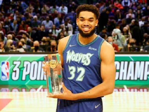 Bintang Minnesota Timberwolves, Karl-Anthony Towns.