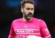 Pep Guardiola Puji Performa Scott Carson di Laga Kontra Sporting