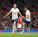 Cetak Gol vs Man United, Vertonghen Beri Pujian Pada Harry Kane