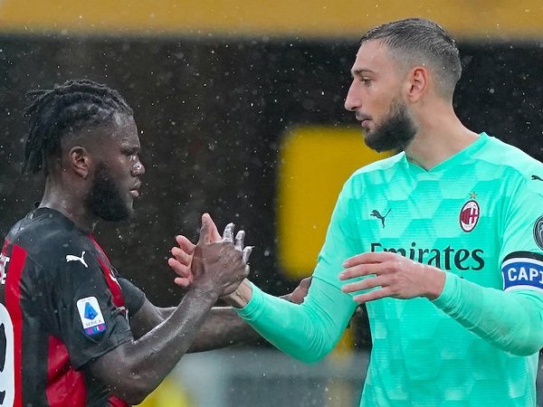 Kessie Bakal Ikuti Donnarumma Tinggalkan Milan