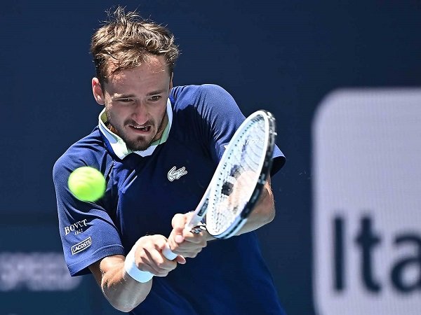 Daniil Medvedev pupuskan harapan Jenson Brooksby di babak 16 besar Miami Open 2022