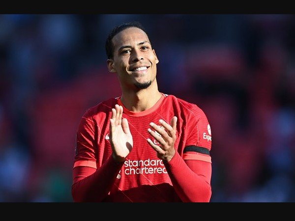 Liverpool Menang Tipis Dari Manchester City. Ini Tanggapan Van Dijk