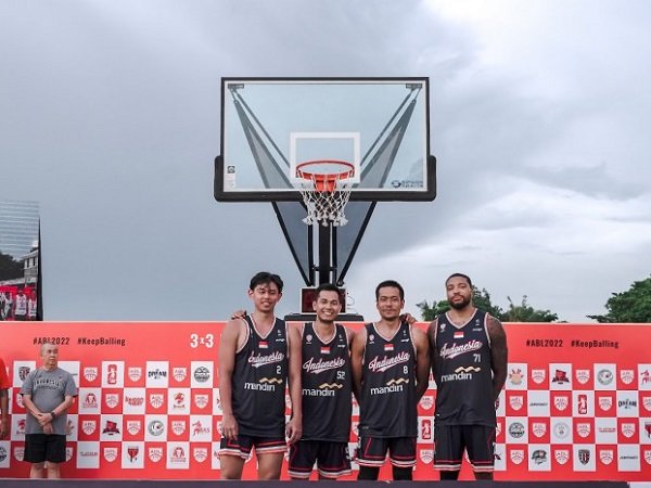 Jamarr Johnson bersama pemain Timnas 3x3. (Images: IBL)