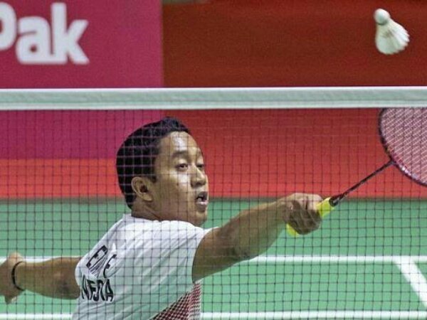 Fredy Setiawan wins last three categories at Dubai Para Badminton 2022