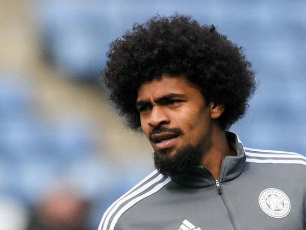 Hamza Choudhury dirumorkan bakal hengkang dari Leicester City musim panas ini.