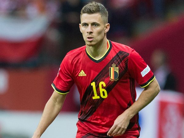 Newcastle United Tertarik Datangkan Thorgan Hazard dari Dortmund