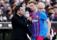 Patrick Kluivert Berharap Barcelona Tidak Menjual Frenkie de Jong